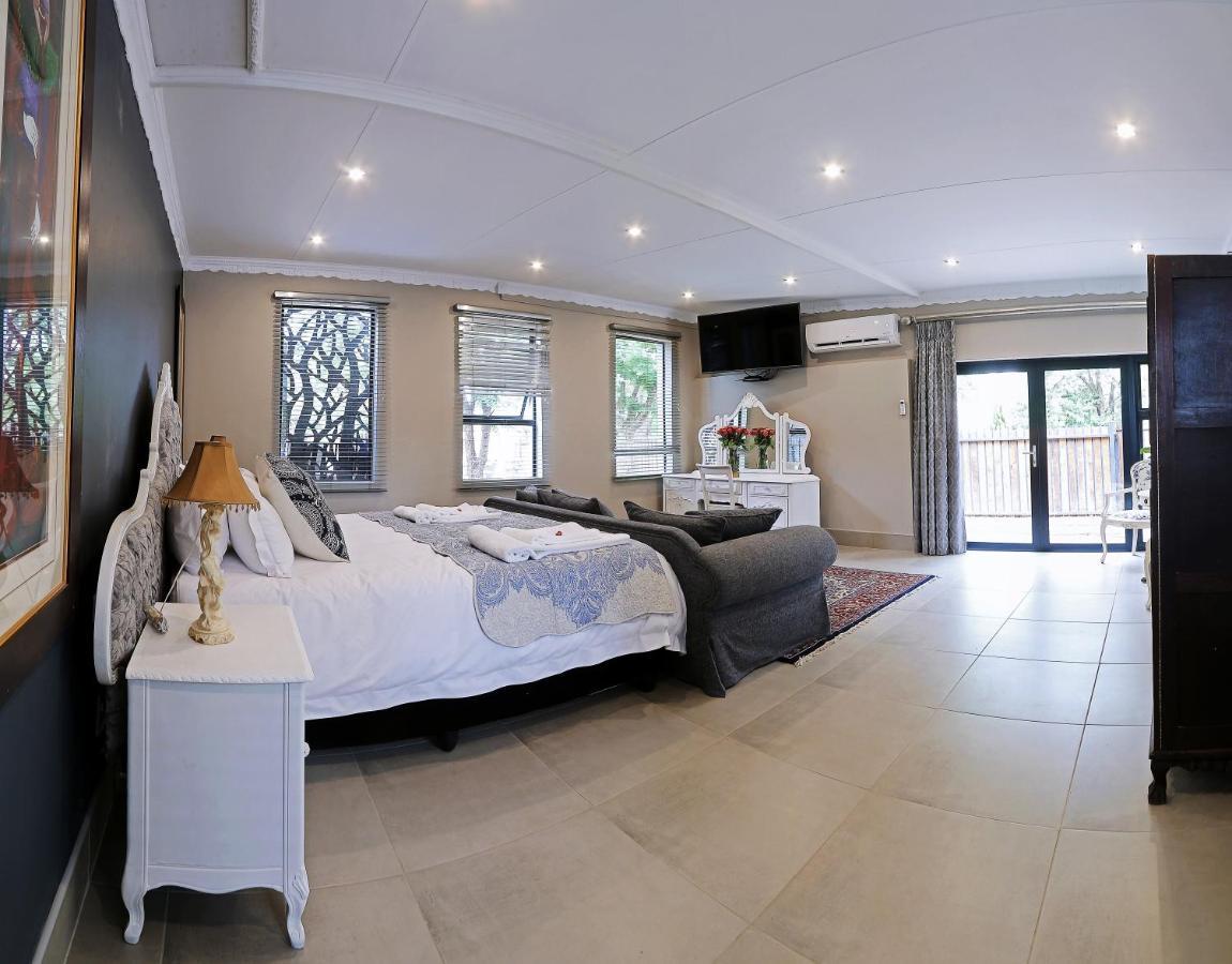 Le Grant Guesthhouse Aparthotel Kroonstad Kültér fotó