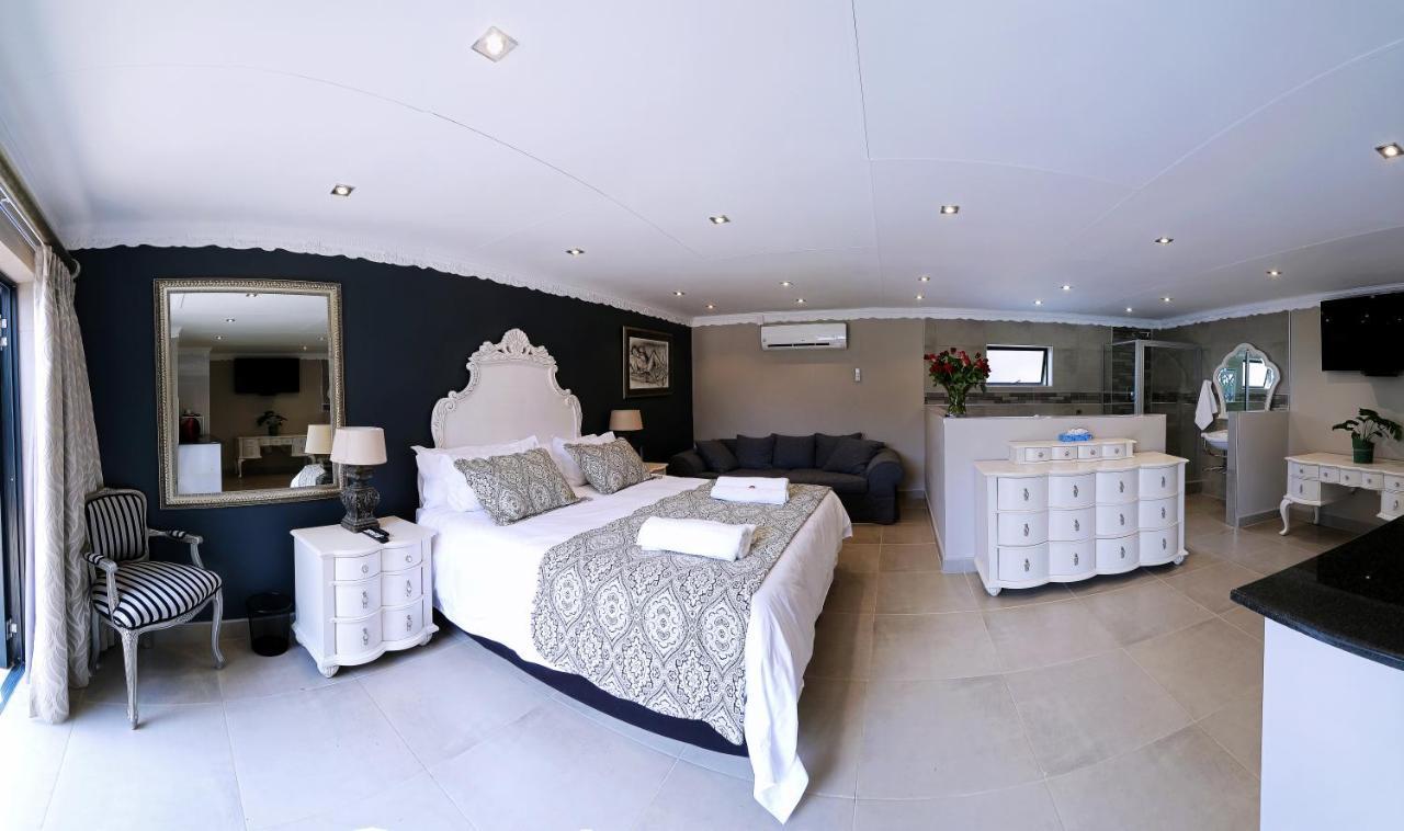 Le Grant Guesthhouse Aparthotel Kroonstad Kültér fotó