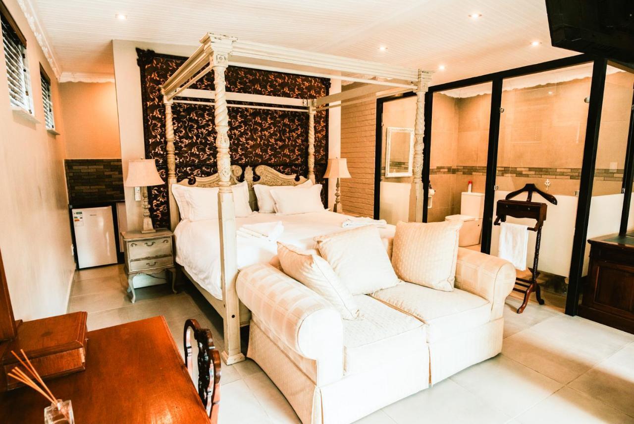 Le Grant Guesthhouse Aparthotel Kroonstad Kültér fotó