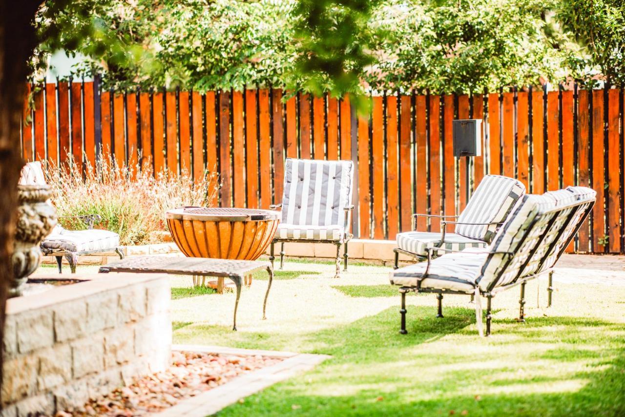 Le Grant Guesthhouse Aparthotel Kroonstad Kültér fotó